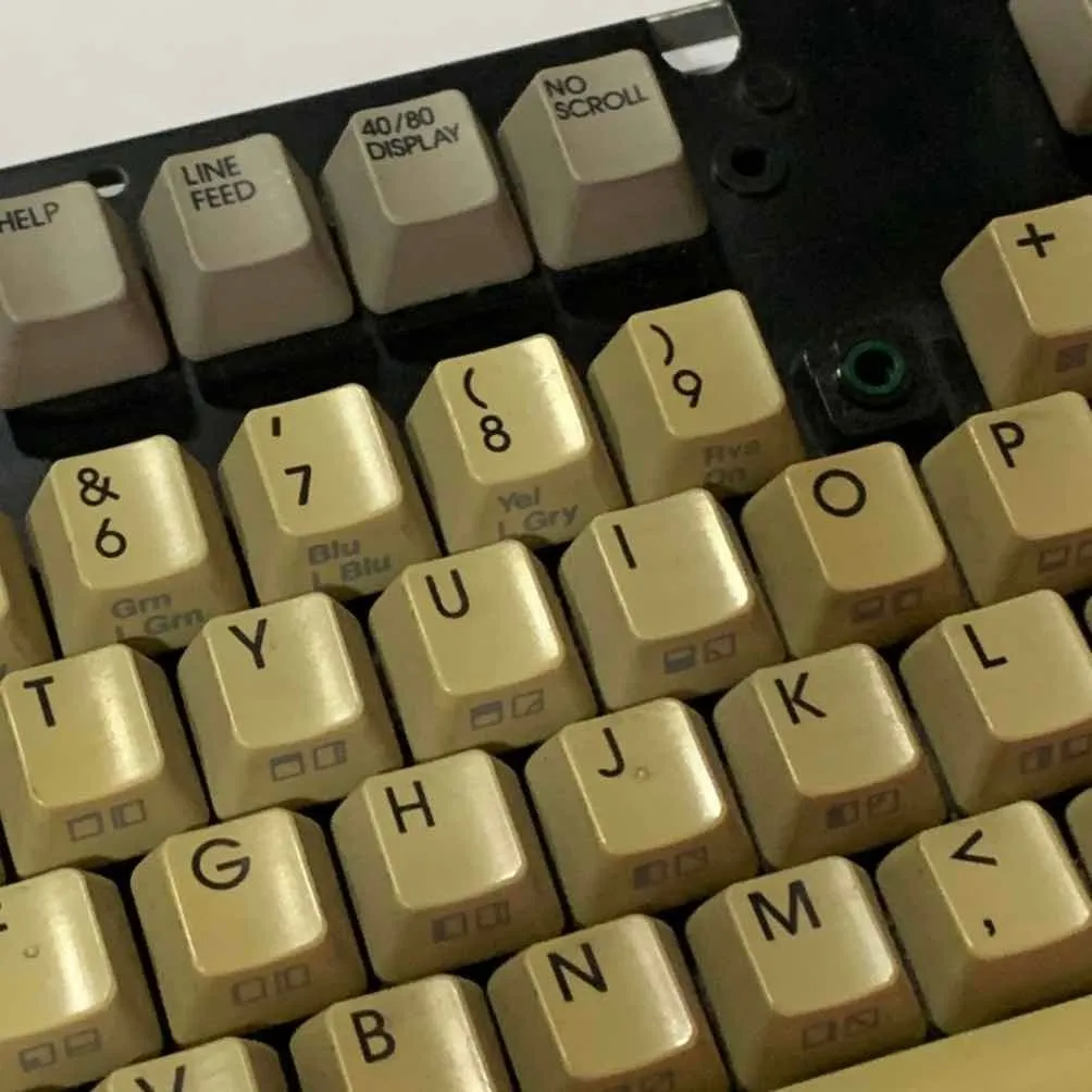 Teclas para Commodore 128 - Image 2